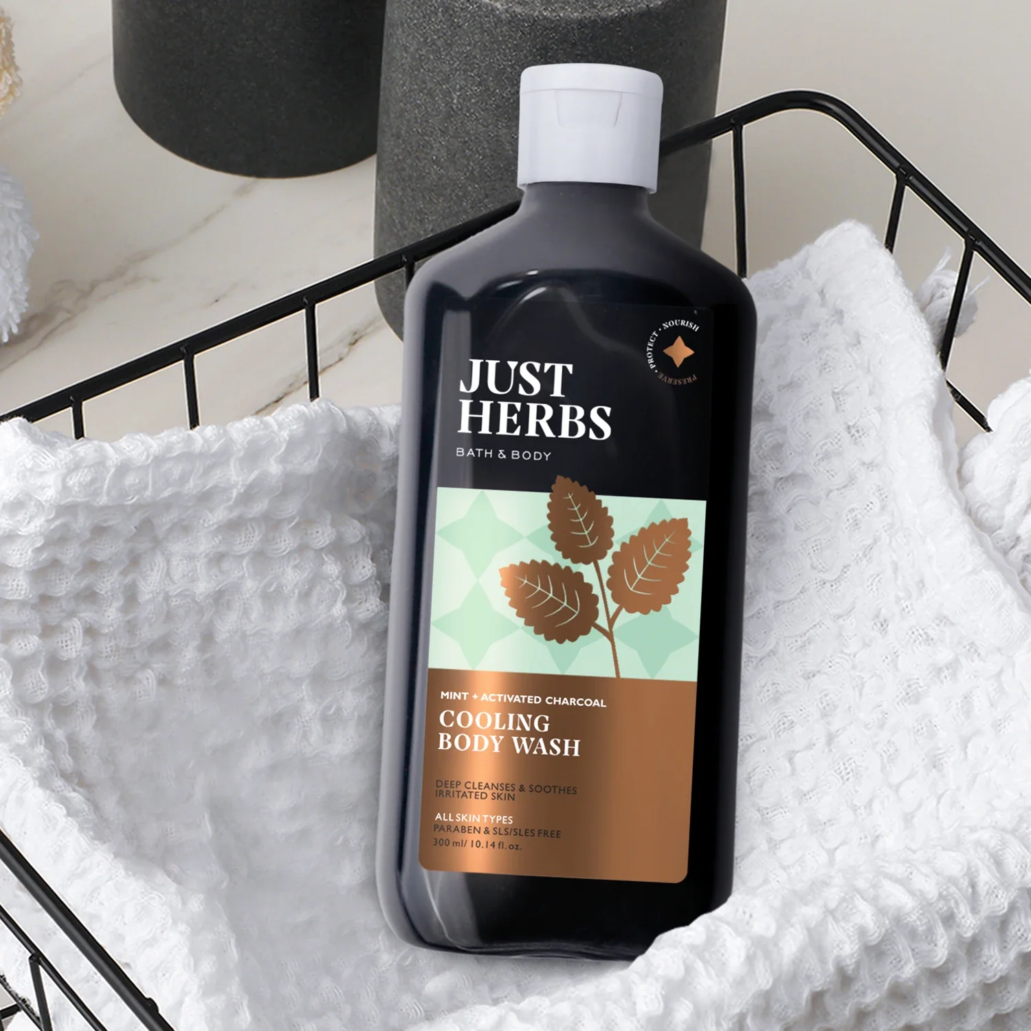 Mint Cooling Body Wash with Activated Charcoal - Image 5